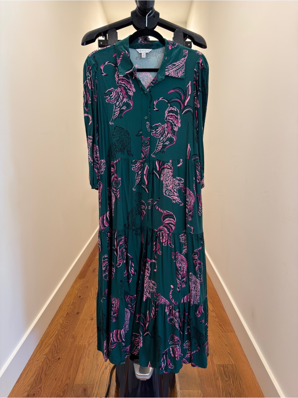 Crown & Ivy Teal Tiered Button-Front Dress with Pink Tiger Print